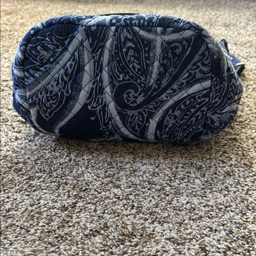 Vera Bradley Blue Paisley Crossbody Bag - Picture 2 of 5